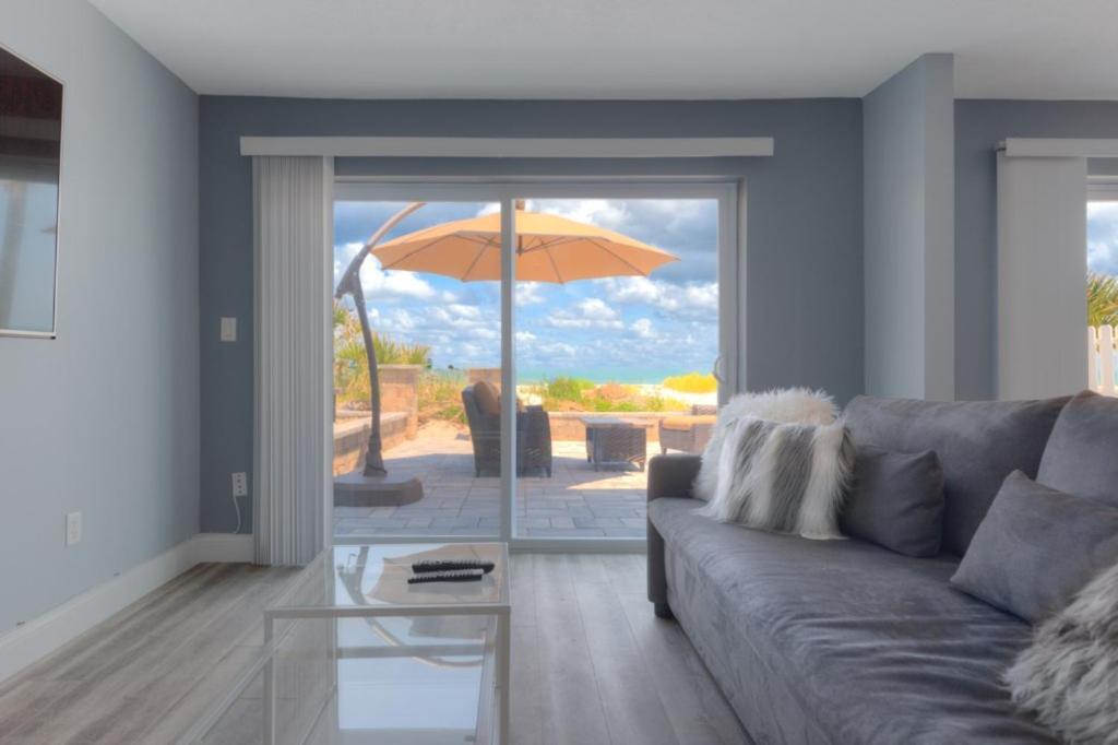 Sea La Vie Beach Oceanfront Patio Pet Friendly แจ็กสันวิลล์บีช ภายนอก รูปภาพ