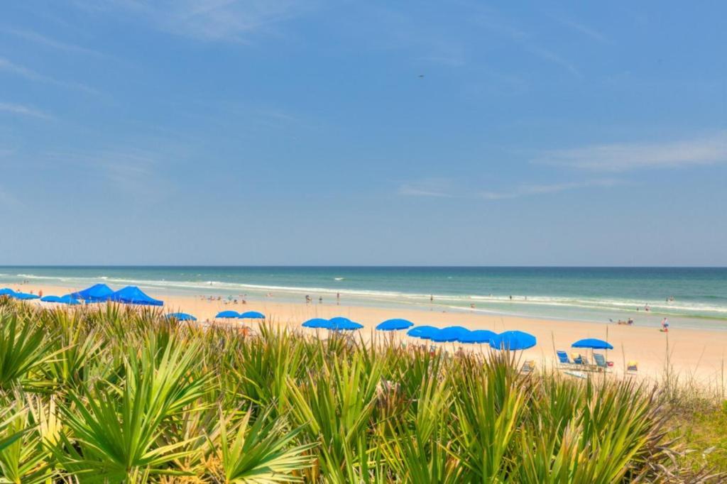 Sea La Vie Beach Oceanfront Patio Pet Friendly แจ็กสันวิลล์บีช ภายนอก รูปภาพ